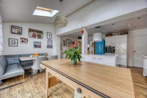 31_CRAWFORD_AVE_LENZIE_013.JPEG