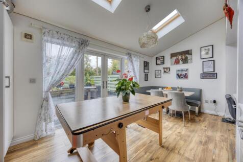 31_CRAWFORD_AVE_LENZIE_014.JPEG