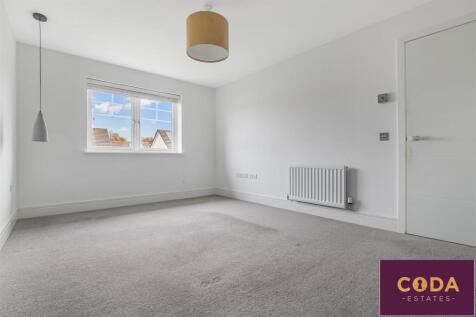 MASTER BEDROOM 2.jpg