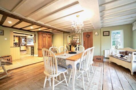 Breakfast Room