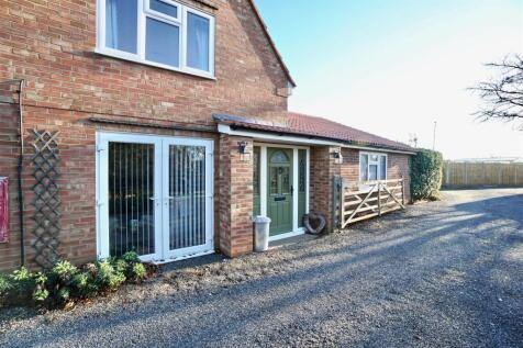 Entrance and driveway