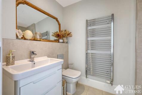 Ensuite