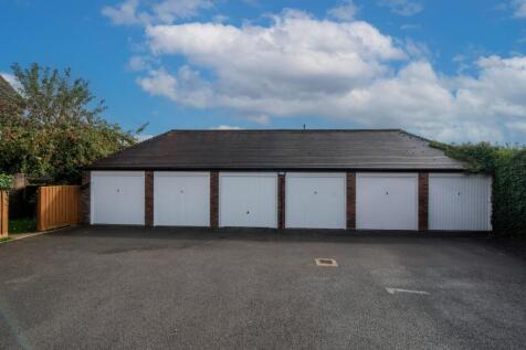Flat 52, Blenheim Court-09140