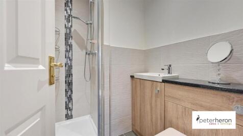 En-Suite Shower Room 2