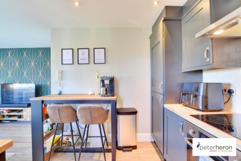 Breakfasting Kitchen