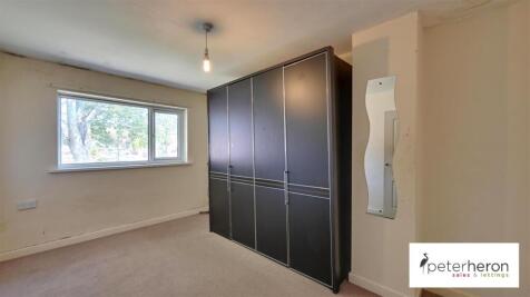 Bedroom 1 (front)