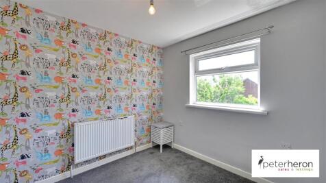 Bedroom 2 (rear)