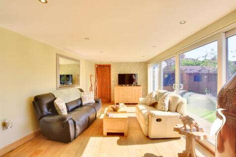 Family/Dining Area