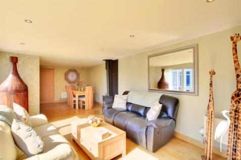 Family/Dining Area