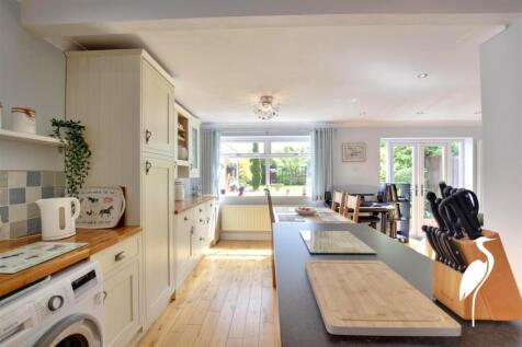 Kitchen/Dining and Living Area