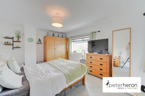 Bedroom 1 (front)