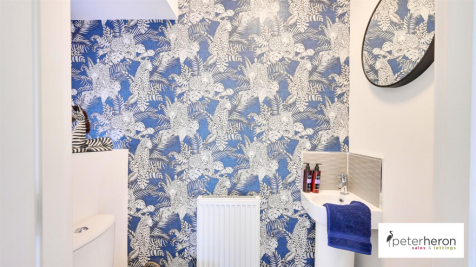 Cloakroom/WC