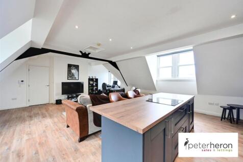 Open Plan Living and Kitchen Area