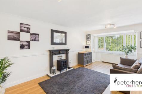 Open Plan Lounge &amp; Kitchen