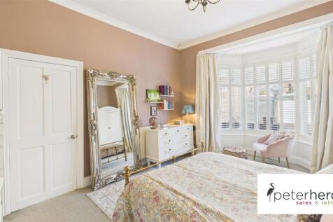 Bedroom 1 (front)