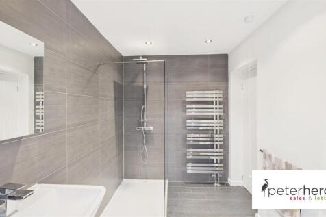 En Suite Shower Room
