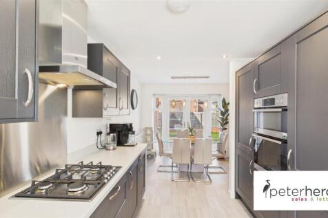 Open Plan Kitching &amp; Living Area