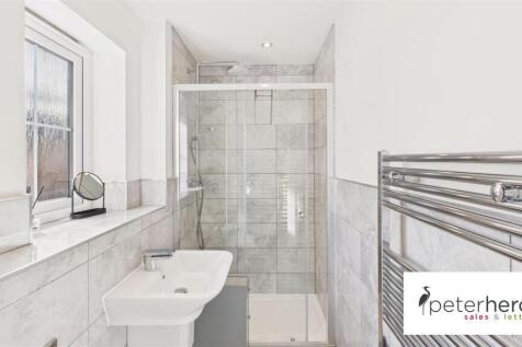 En Suite Shower Room