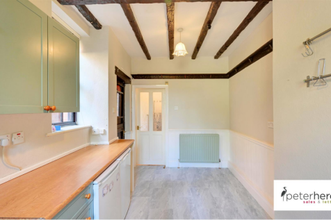 Breakfasting Kitchen