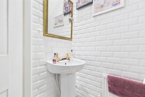 Ground Floor Washroom