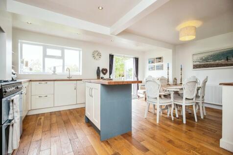 Dining kitchen 13...