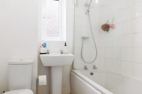 Bathroom 4 Crawle...