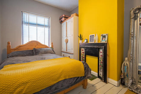 116 Stanley St - ...