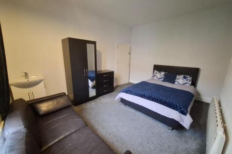 WhatsApp Image 20...