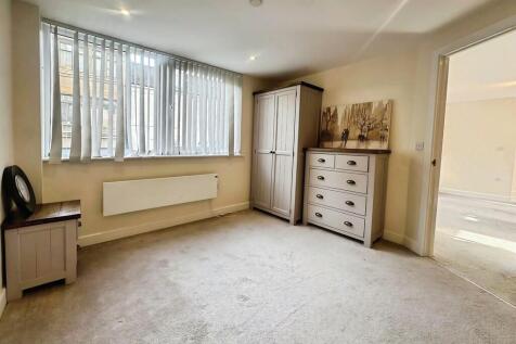 0dd7402d-WhatsApp...