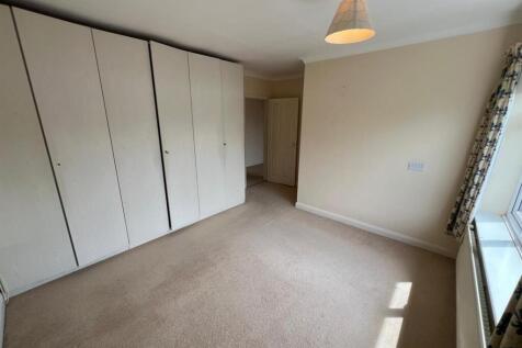 https://login2.vebraalto.com/#Bedroom 1 2.jpeg