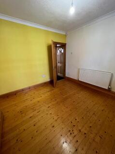 Lounge 2.jpg