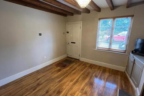 WhatsApp Image 2025-11-10 at 15.36.28.jpeg