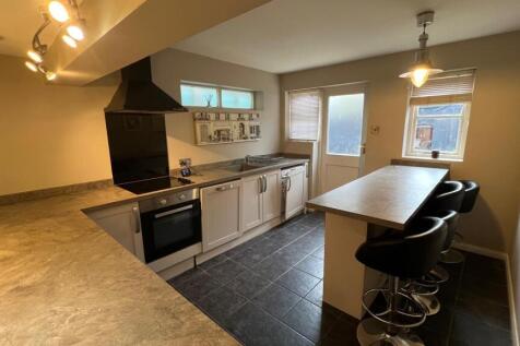 WhatsApp Image 2025-11-10 at 15.36.28 (3).jpeg