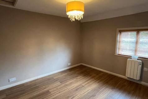 WhatsApp Image 2025-11-10 at 15.36.28 (13).jpeg