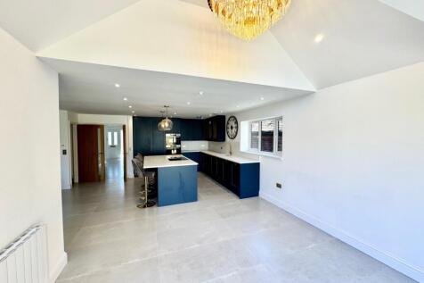 Kitchen Diner NEW