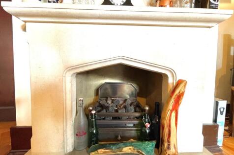 DINER FIREPLACE