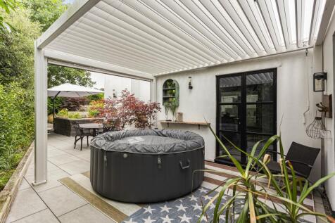 Patio 2
