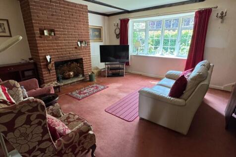 Lounge Right