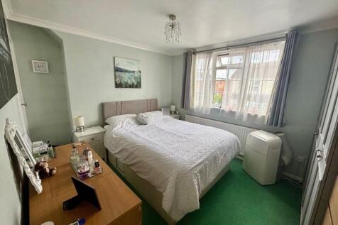 Bed 1
