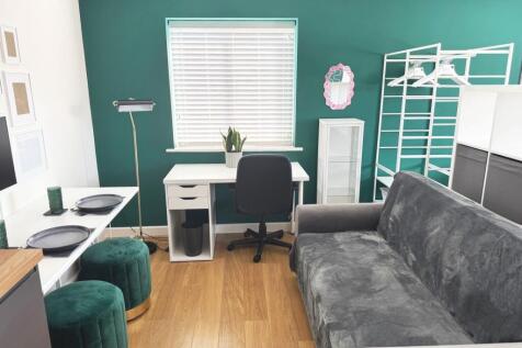 Lounge-Work Space