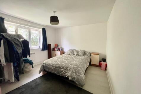 Bed 1