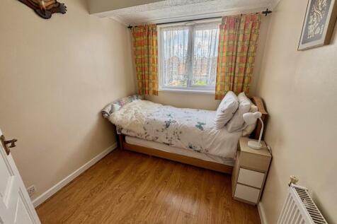 Bed 3