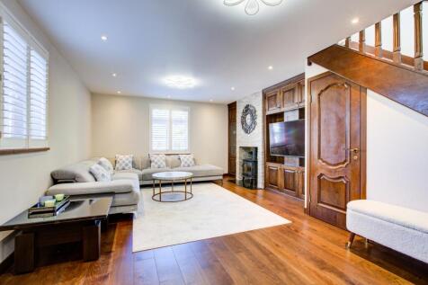 Lounge 3