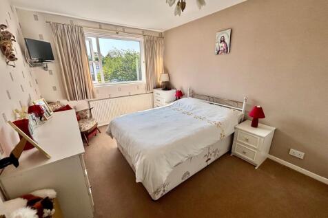 Bed 1