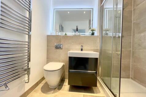 BED 2 en-suite