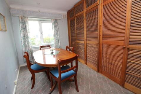 Bed2-Dining