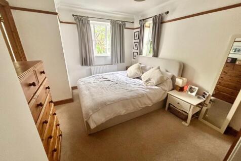 Bed 1