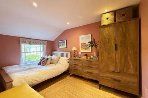 Bed 1