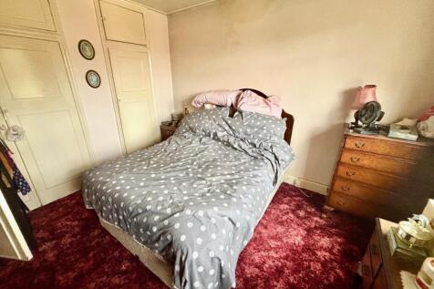 Bed 1