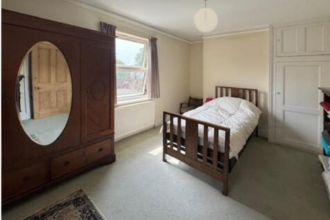 Southern Bedroom